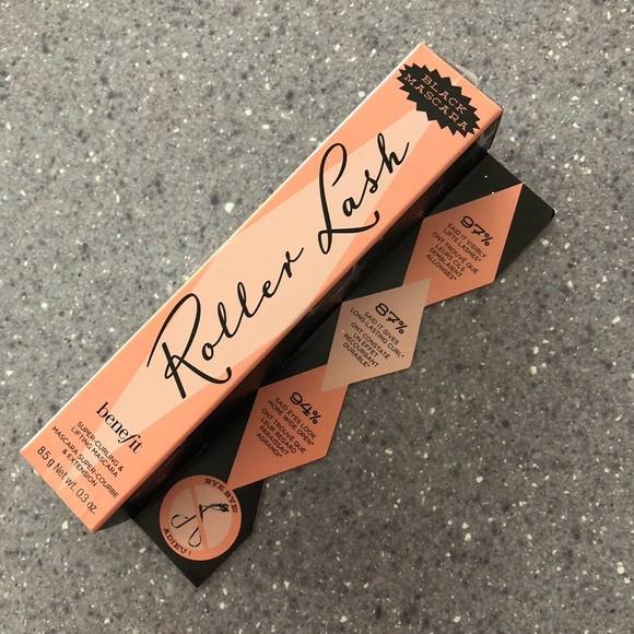 Benefit Roller Lash Mascara - Picture 7 of 7